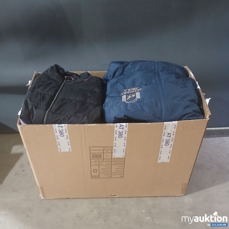 Artikel Nr. 912083: Diverse Bekleidung 