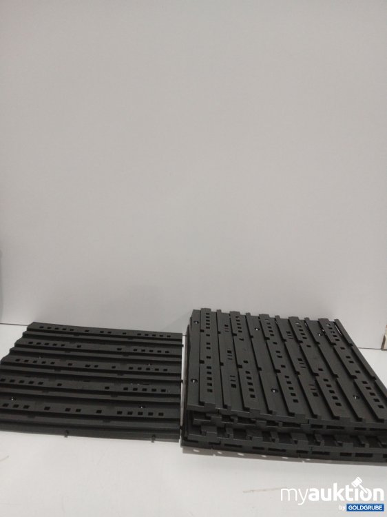 Artikel Nr. 960086: Diverse Kunststoffplatten für Stabelboxen 39x39cm