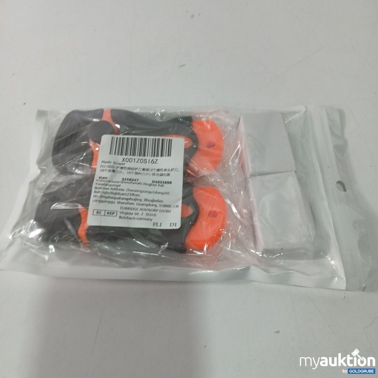 Artikel Nr. 815087 Artikel Nr. 815087: Plastic Scraper 2 Stück