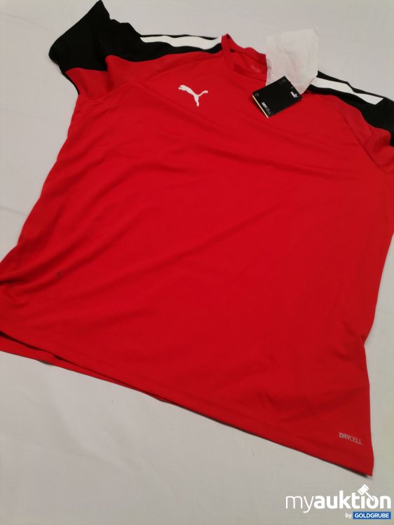 Artikel Nr. 842087 Artikel Nr. 842087: Puma Shirt verschmutzt