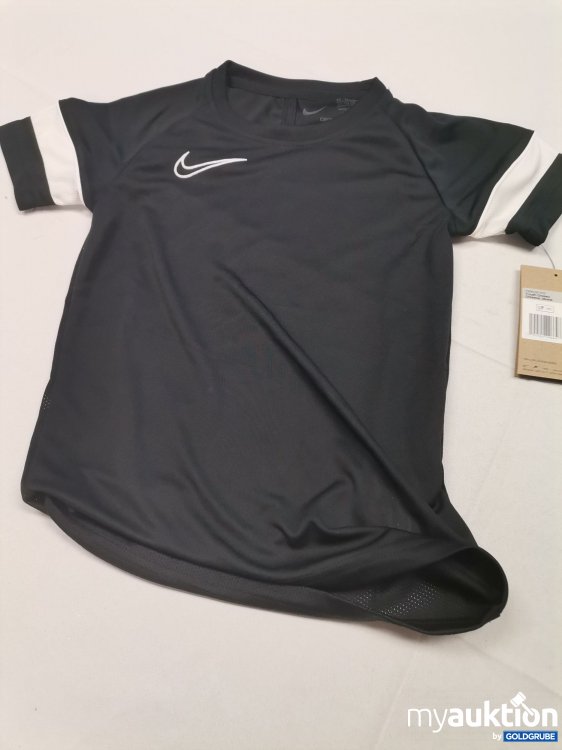 Artikel Nr. 824088 Artikel Nr. 824088: Nike Shirt