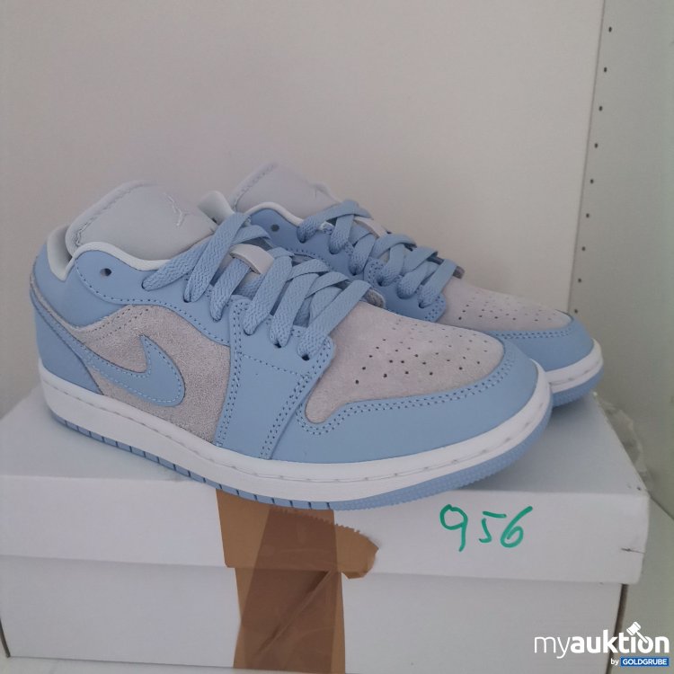 Artikel Nr. 825090 Artikel Nr. 825090: Air Jordan 1 low Sneaker