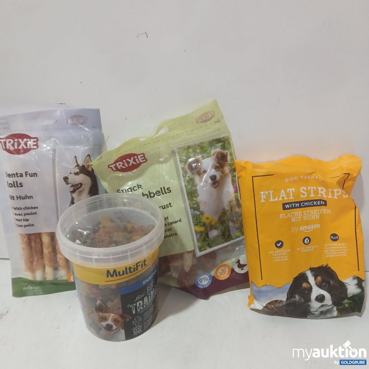 Artikel Nr. 466092:  Hundefutter und Snacks gemischt