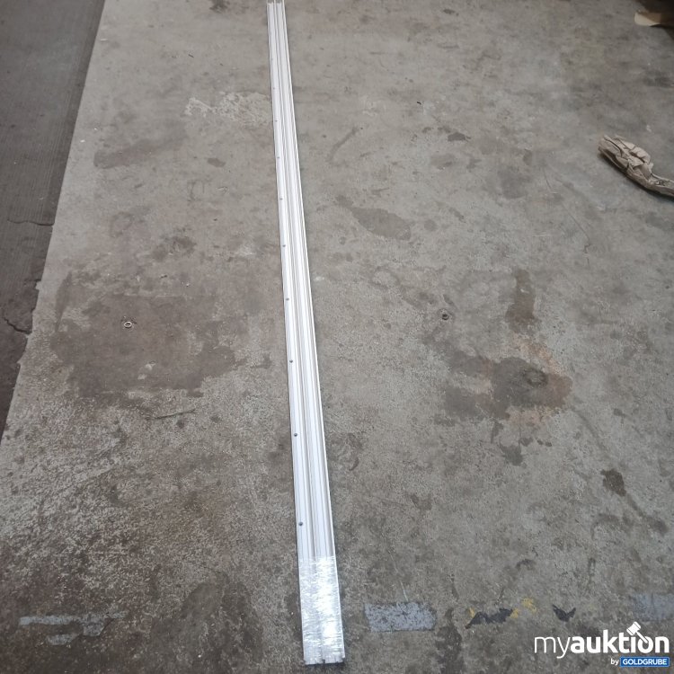 Artikel Nr. 465093 Artikel Nr. 465093: EKU Doppellaufschiene Aluminium eloxiert gelocht L: 2500 mm 055.3161.250