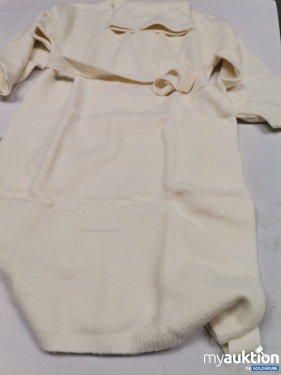 Artikel Nr. 864093 Artikel Nr. 864093: Asos, Strickkleid