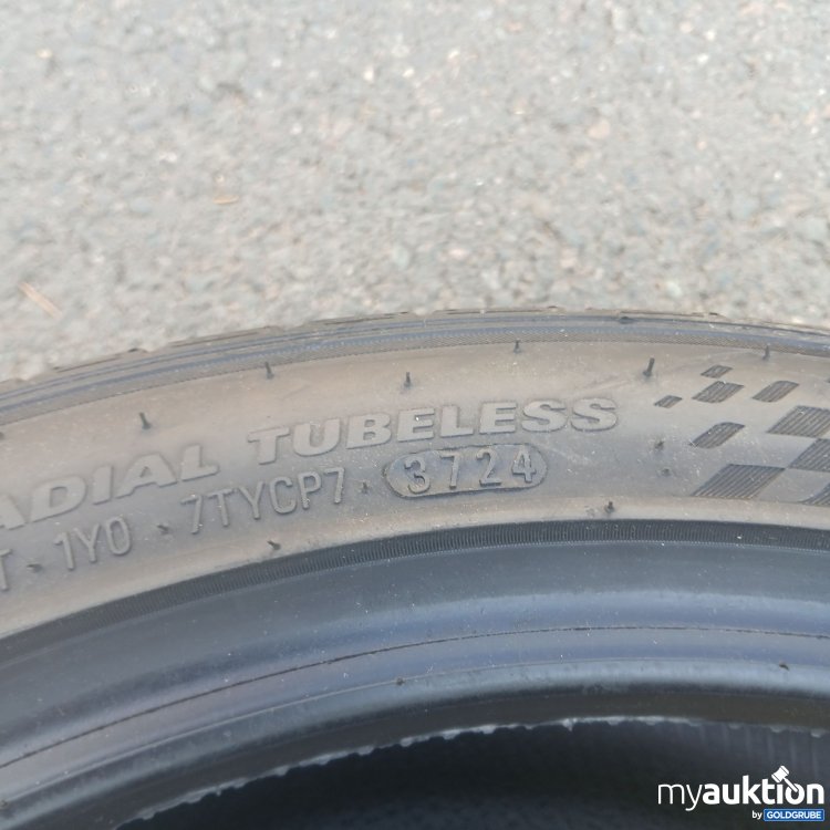 Artikel Nr. 441094: Kumho Ecsta PS71 245/40 ZR19 XL 98Y