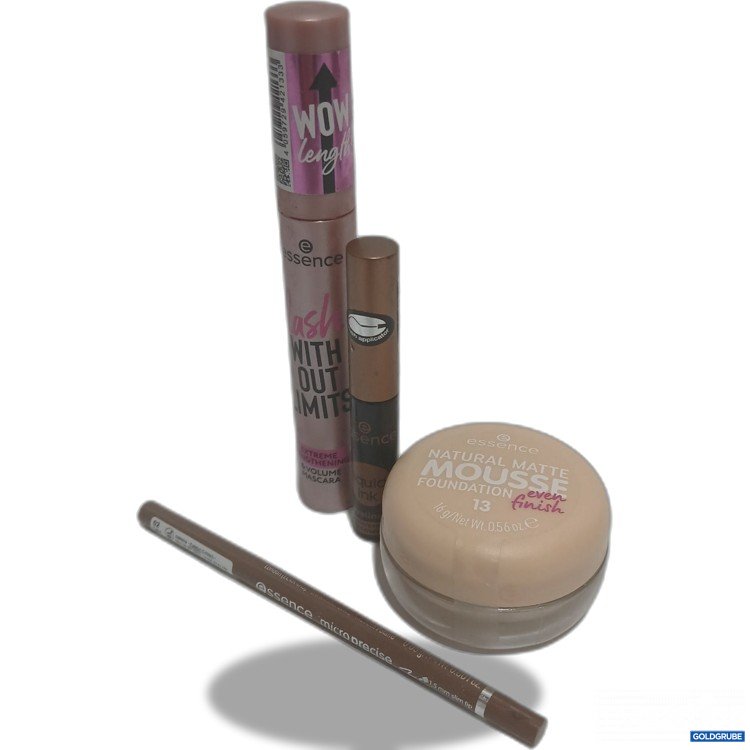 Artikel Nr. 884094: Essence Make-Up Zubehör 