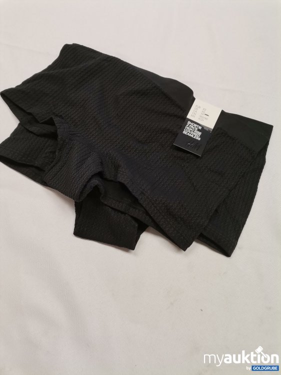Artikel Nr. 841095 Artikel Nr. 841095: H&M Shortie