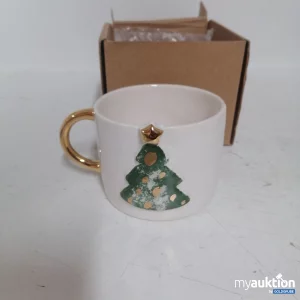 Auktion Weihnachtsbaum-Tasse mit Goldakzenten