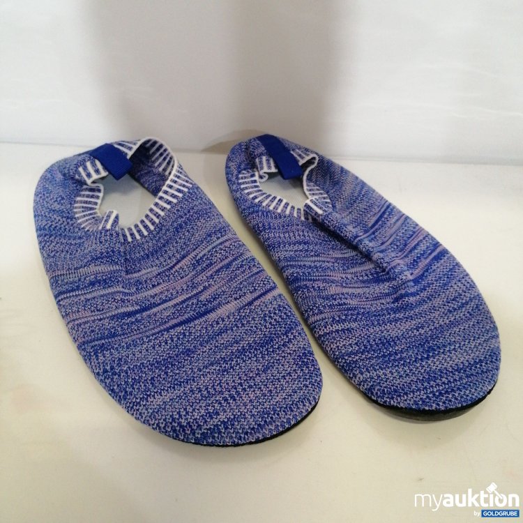 Artikel Nr. 356100 Artikel Nr. 356100: Badeschuhe