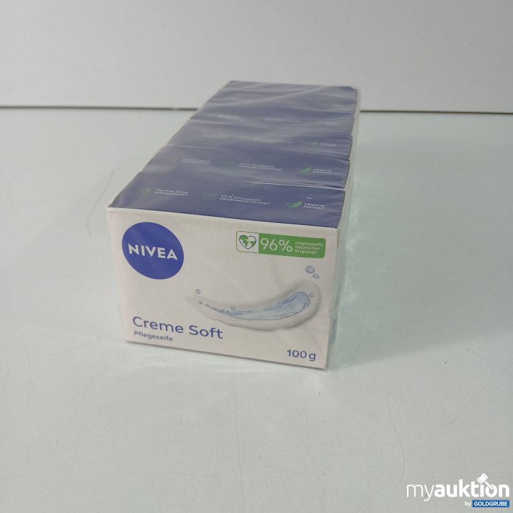 Artikel Nr. 811100 Artikel Nr. 811100: Nivea Creme Soft Pflegeseife 6x100g