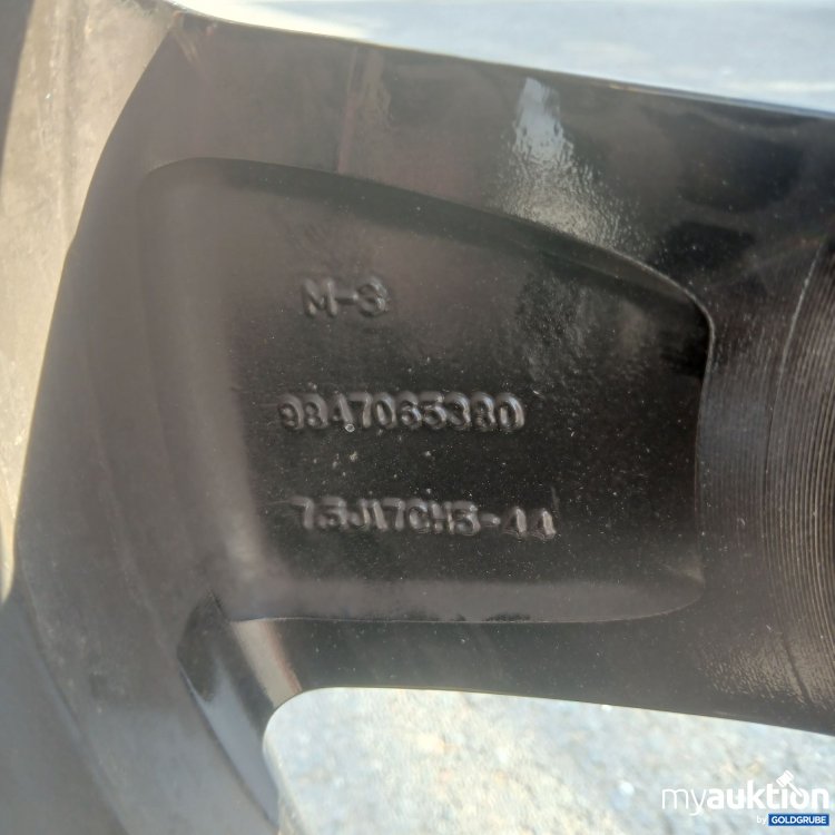 Artikel Nr. 441101 Artikel Nr. 441101: Opel Alufelge mit Reife Bridgestone 225/45R17 94V