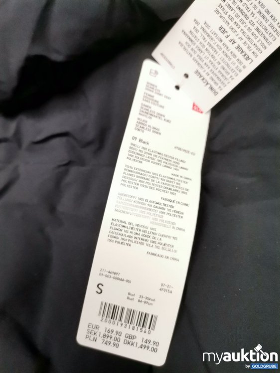 Artikel Nr. 435102 Artikel Nr. 435102: Uniqlo Jacke