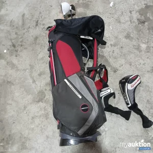 Auktion TaylorMade Golf-Set mit Tasche und 10 verschiedenen Schlägern und 2 Schlägerabdeckungen gebraucht