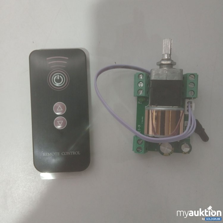 Artikel Nr. 522106 Artikel Nr. 522106: Platine Lautstärkeregelung mit Fernbedienung