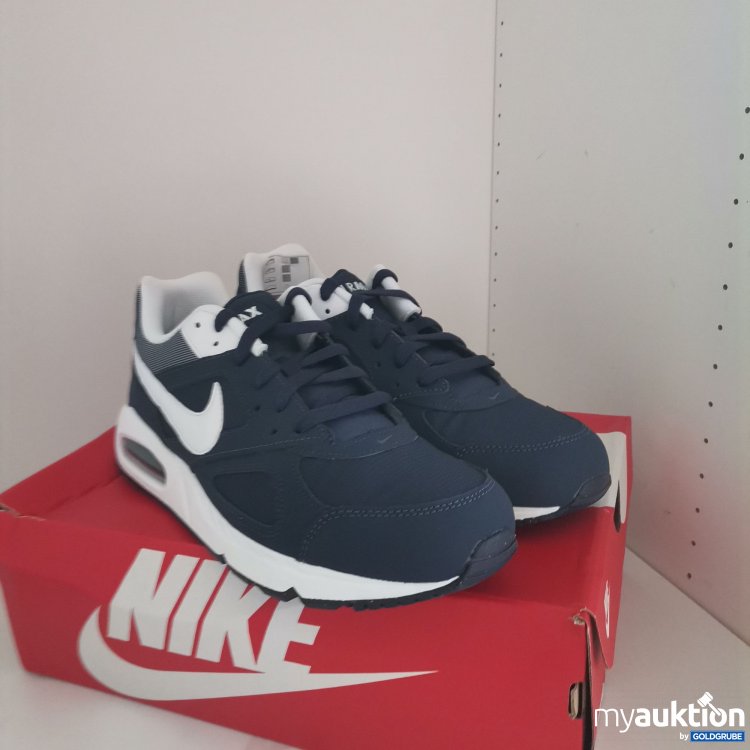 Artikel Nr. 825106 Artikel Nr. 825106: Nike Air Max Ivo