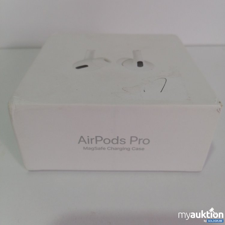 Artikel Nr. 765107 Artikel Nr. 765107: Apple AirPods Pro with MagSafe Charging Case