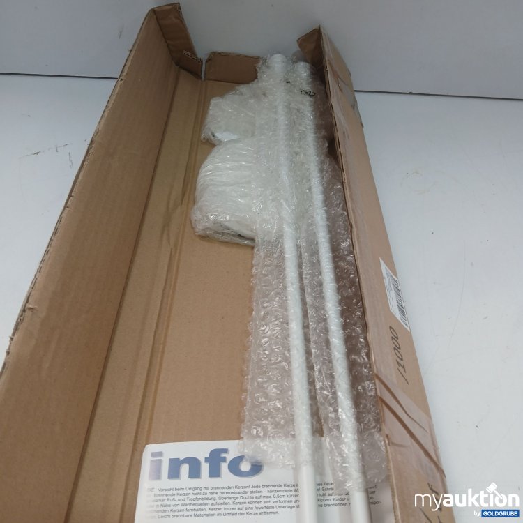 Artikel Nr. 983107: Home shopping Starbkerzenständer 2tlg weiß groß: 100c  H klein: 80cm H 