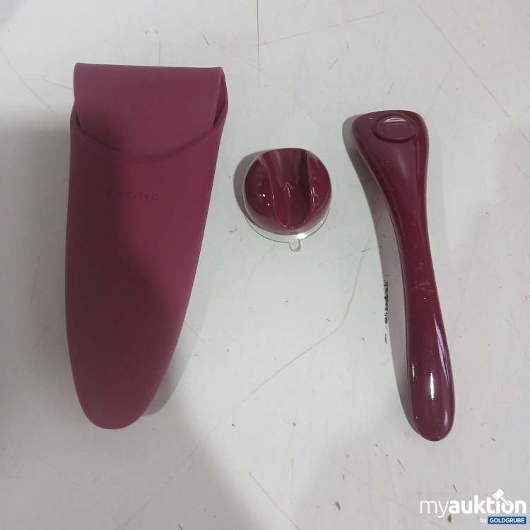 Artikel Nr. 993107 Artikel Nr. 993107: Estrid Handle & Wall Holder