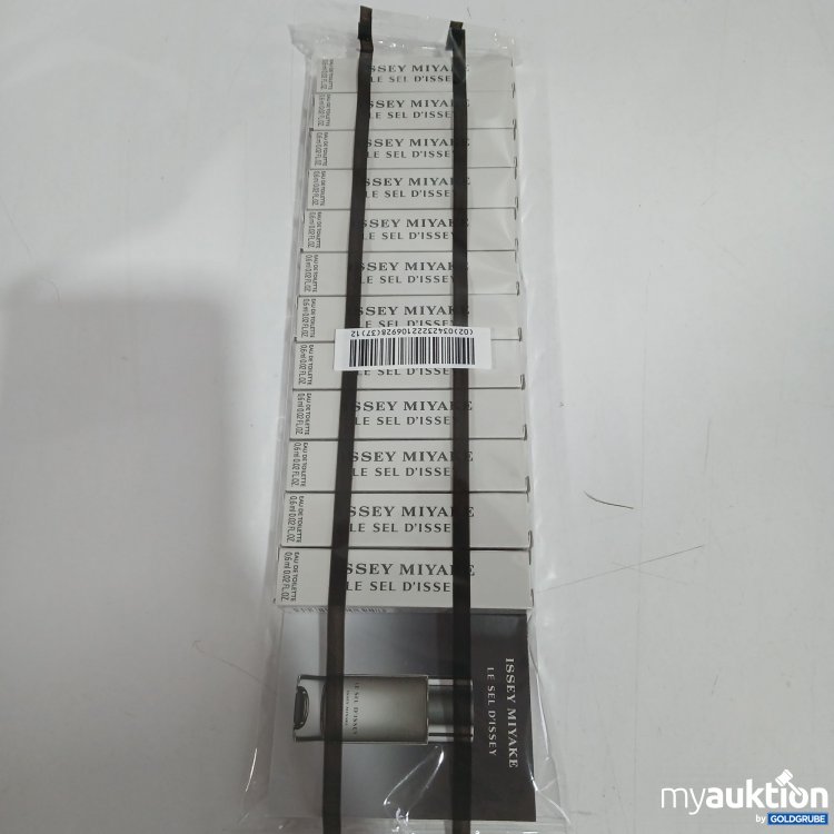 Artikel Nr. 858108 Artikel Nr. 858108: Issey Miyake Le Sel D'issey Eau de Toilette Proben 12x0,6ml