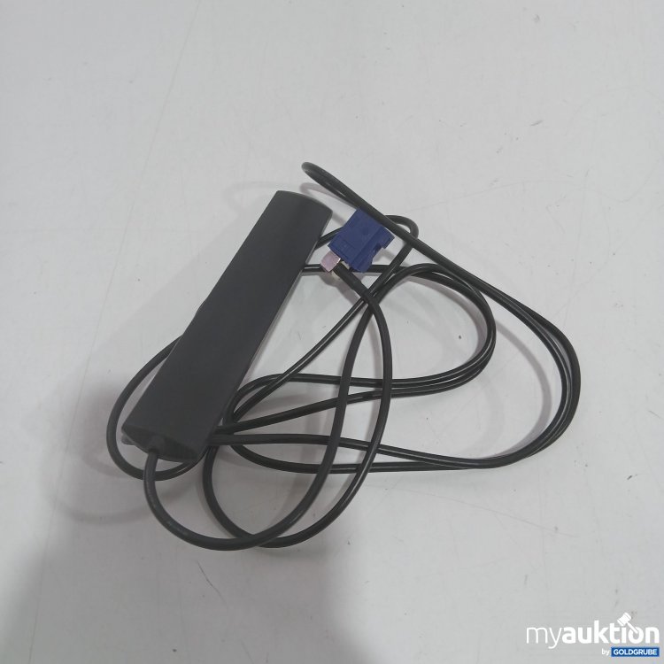 Artikel Nr. 911109 Artikel Nr. 911109: Autoradio Autoantenne