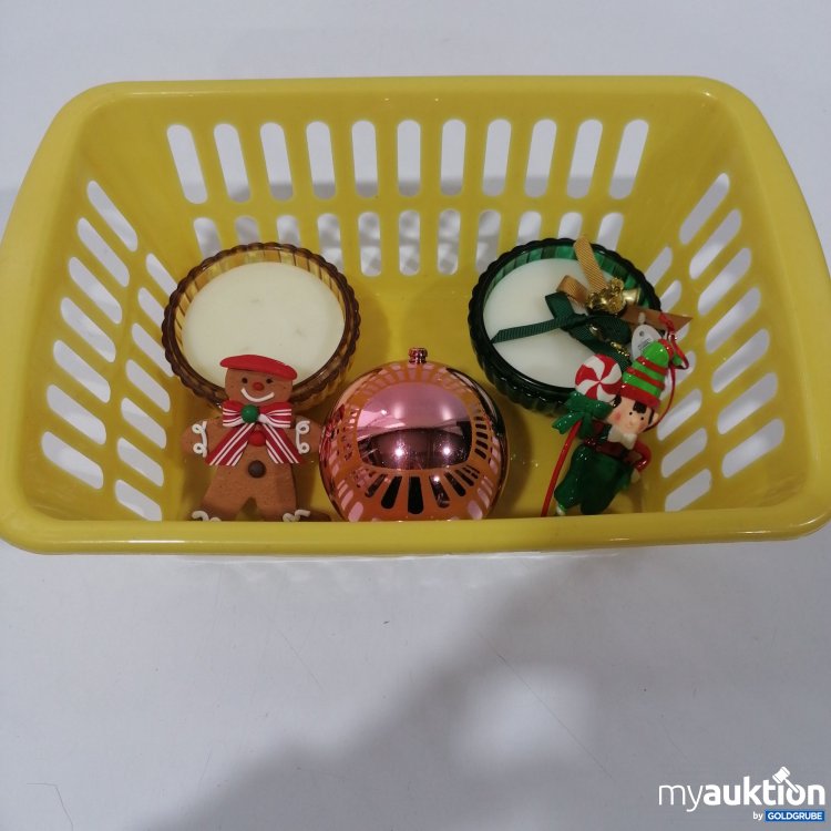 Artikel Nr. 916109: Korb mit Weihnachtsdeko