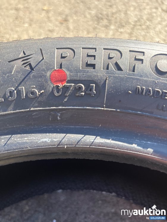 Artikel Nr. 433111 Artikel Nr. 433111: Star Performer Solar 4S 185/55R14 80H