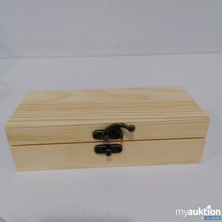 Artikel Nr. 848113 Artikel Nr. 848113: Holzschatulle 18x8x5cm