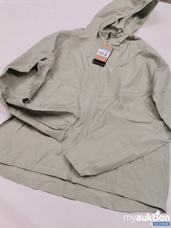 Artikel Nr. 842114 Artikel Nr. 842114: Nike Jacke