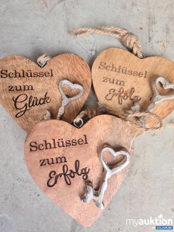 Artikel Nr. 935115: Holzherzen zum aufhängen