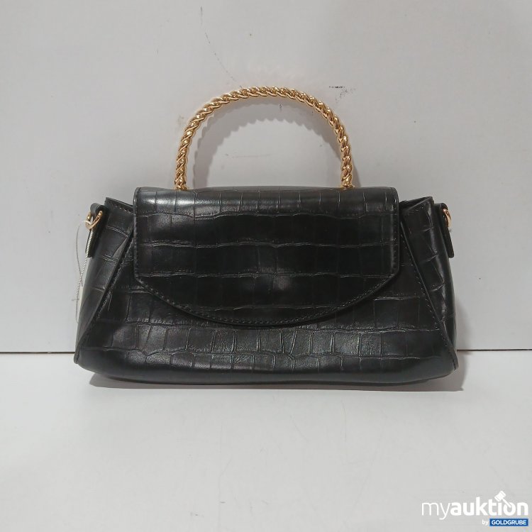 Artikel Nr. 973117: Schwarze Handtasche mit Krokodilprägung und goldfarbenem Metallhenkel, ca 25×12×7,5cm