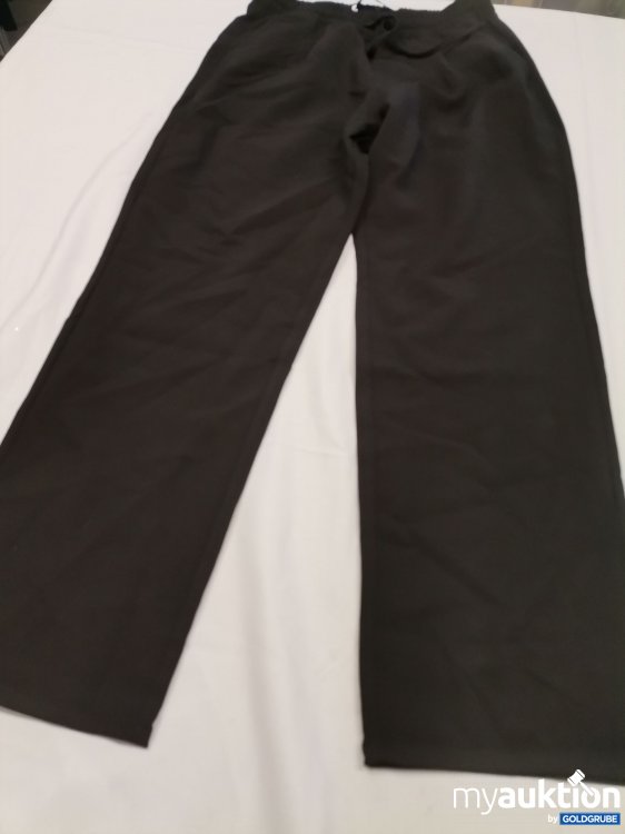 Artikel Nr. 841121: Bershka Schlupfhose 