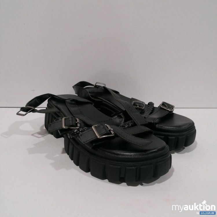 Artikel Nr. 912121: Sandalen mit Absatz