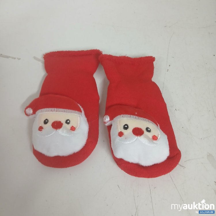 Artikel Nr. 770122 Artikel Nr. 770122: Weihnachts-Socken mit Santa-Motiv 6-12m