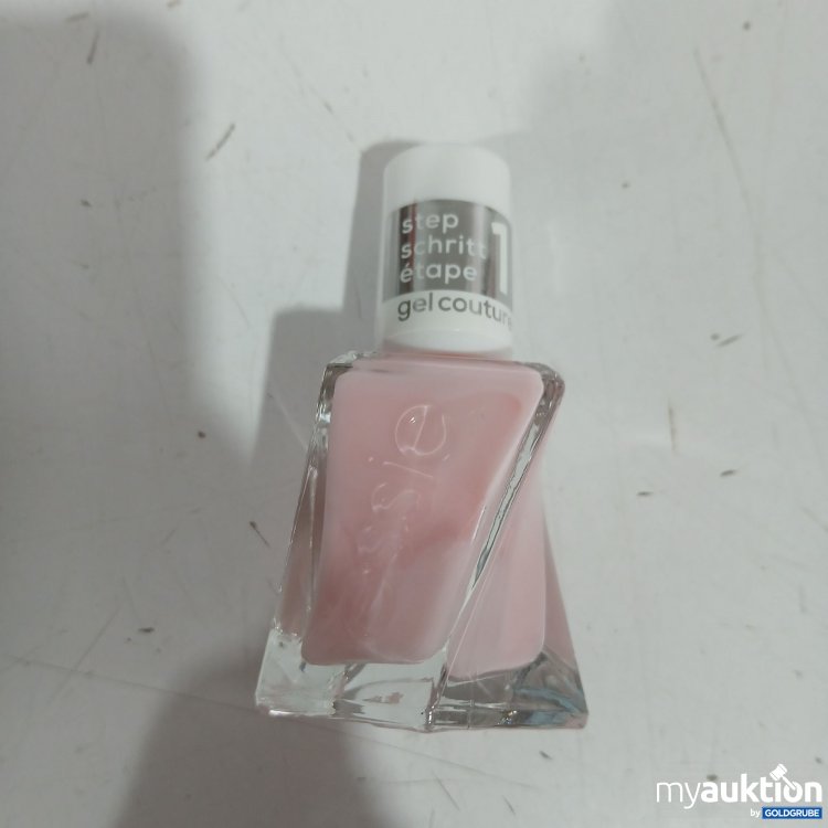Artikel Nr. 979123: Essie Nagellack Gel couture 13,5ml Sheer fantasy 10 