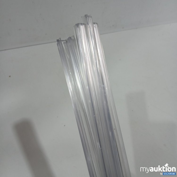 Artikel Nr. 443124: Kunststoffprofile ca. 200cm 1,5cm 8Stk 