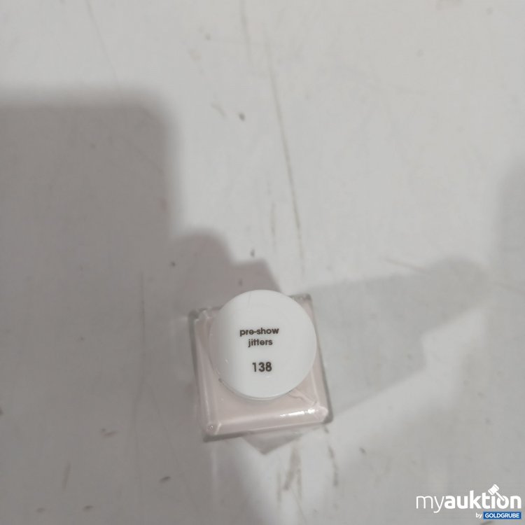Artikel Nr. 979124: Essie Nagellack Gel couture 13,5ml pre-show jitters 138 