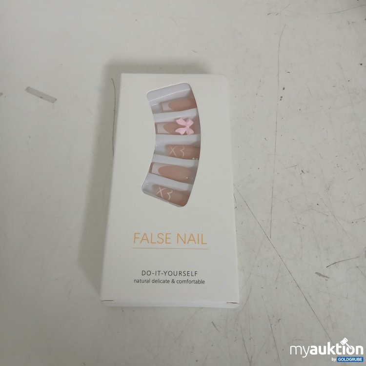Artikel Nr. 819127 Artikel Nr. 819127: False Nails
