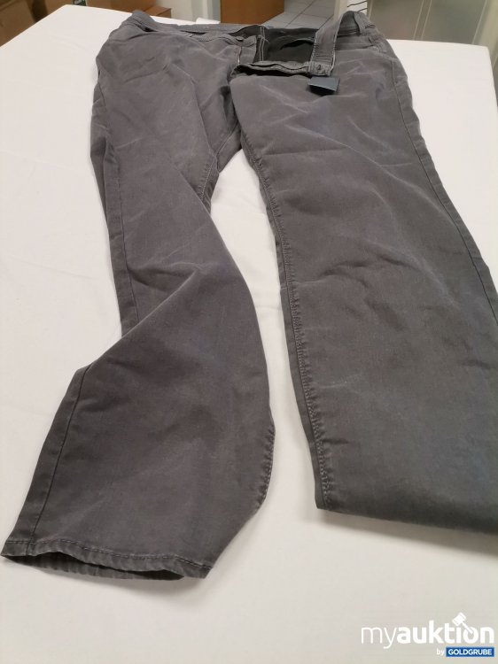 Artikel Nr. 743131 Artikel Nr. 743131: Pioneer Jeans