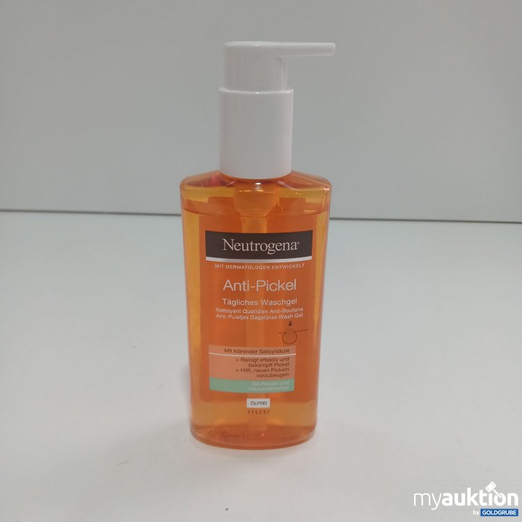 Artikel Nr. 820132 Artikel Nr. 820132: Neutrogena Anti-Pickel 200ml
