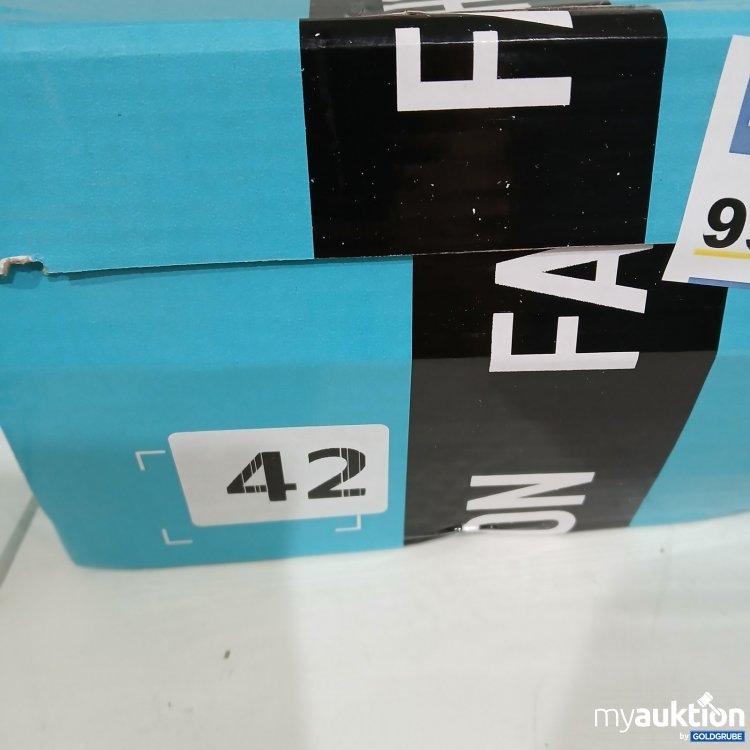 Artikel Nr. 997135 Artikel Nr. 997135: Sneakers Größe 42