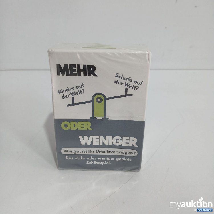 Artikel Nr. 822136 Artikel Nr. 822136: Mehr oder weniger Kartenspiel