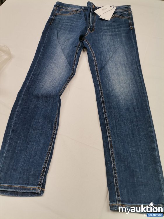 Artikel Nr. 434137 Artikel Nr. 434137: Stradivarius Jeans