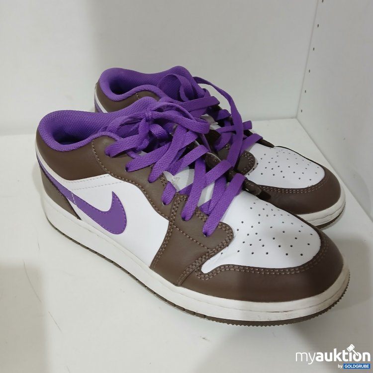 Artikel Nr. 464138: Nike Sneaker braun weiß lila Größe 38