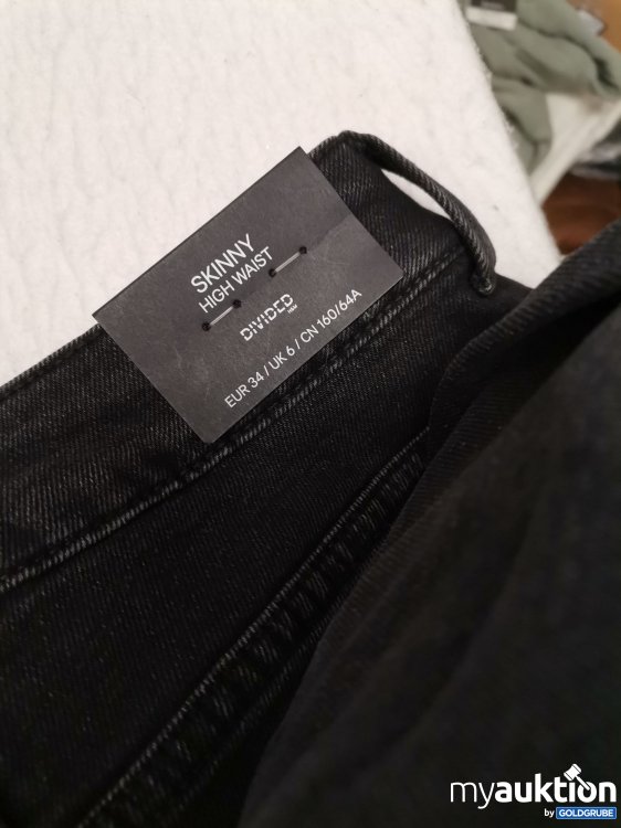 Artikel Nr. 686139 Artikel Nr. 686139: H&M Jeans