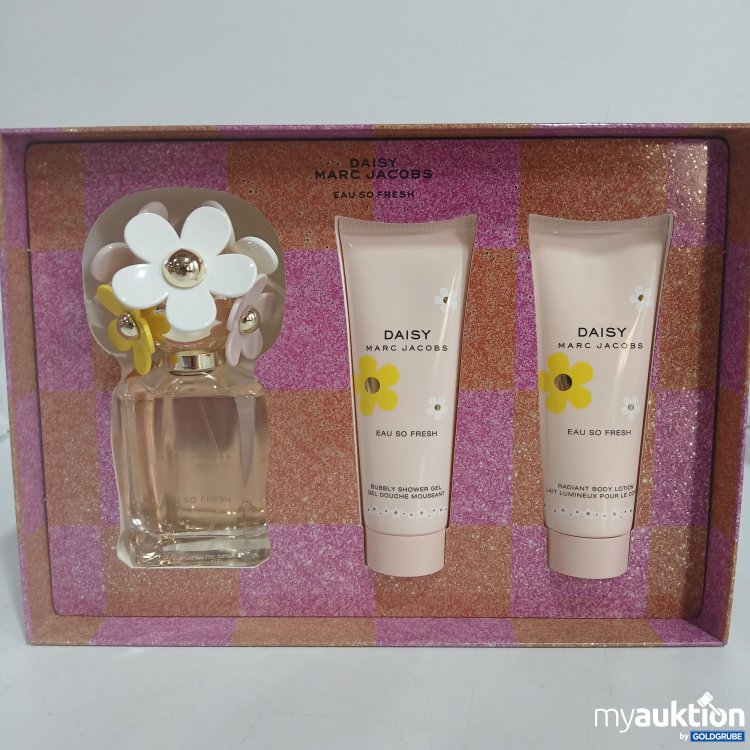 Artikel Nr. 845142 Artikel Nr. 845142: Marc Jacobs Daisy Geschenkebox