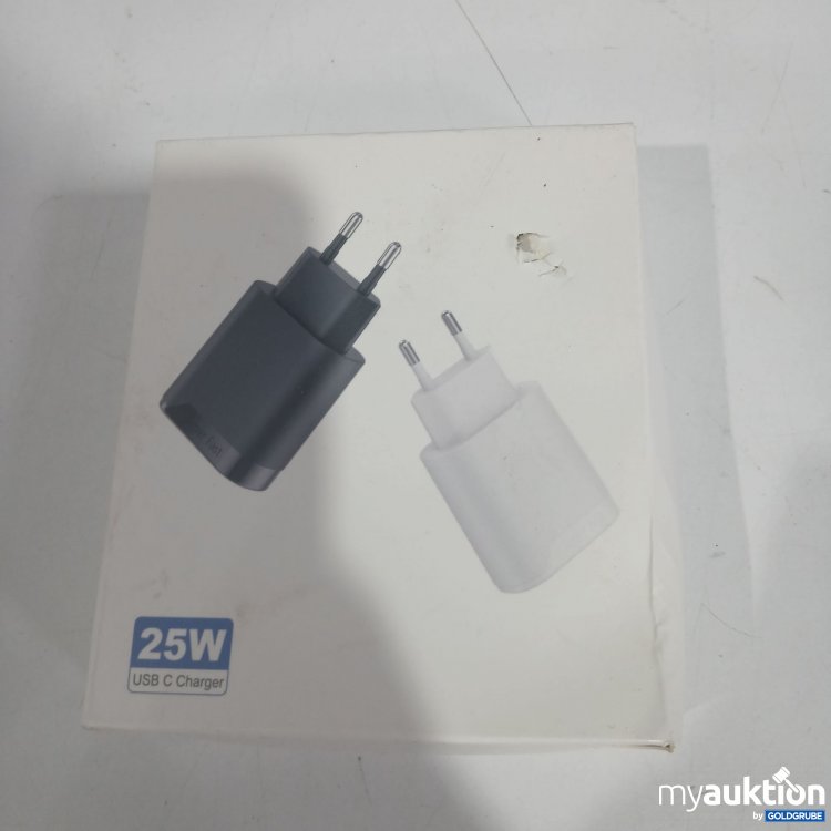 Artikel Nr. 844143 Artikel Nr. 844143: 25W USB C Charger white