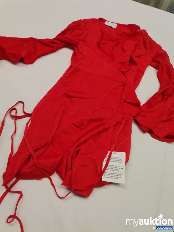 Artikel Nr. 841149: Asos Wickelkleid Satin 