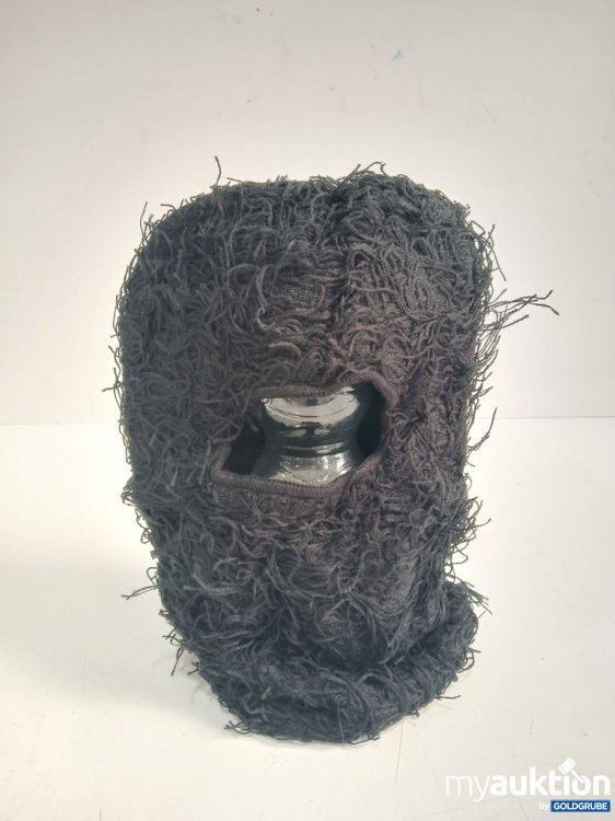 Artikel Nr. 931150 Artikel Nr. 931150: Schwarze Maske mit fransigem Material und Gesichtsausschnitt