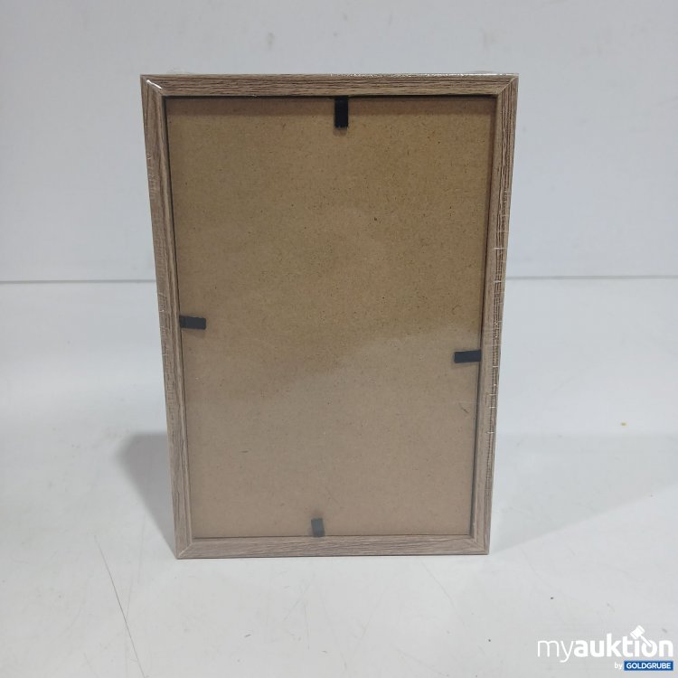 Artikel Nr. 894151 Artikel Nr. 894151: Doppelter Bilderrahmen Holzmaserung ca. 17x11cm